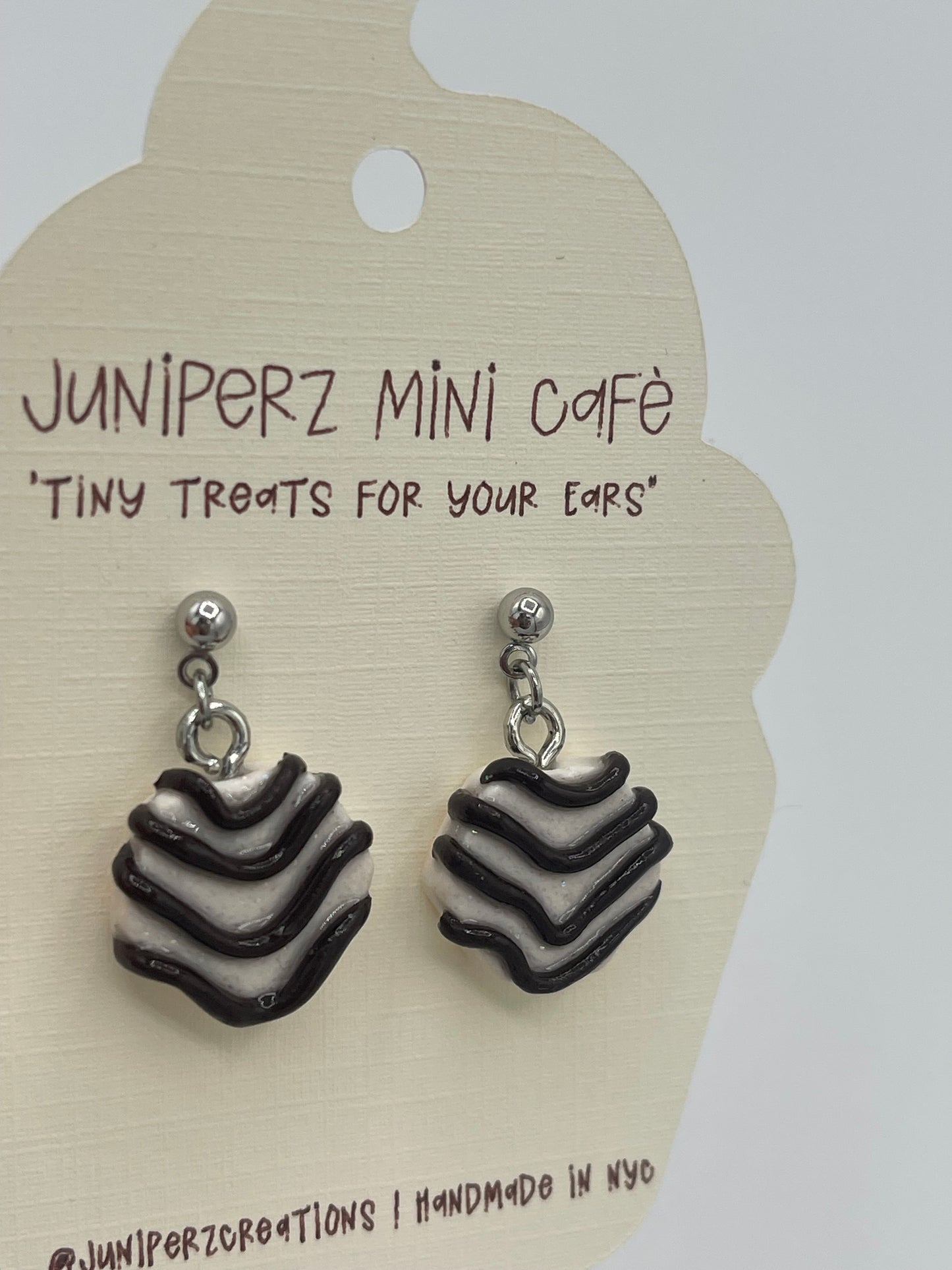 🍰 Zebra Cake Earrings